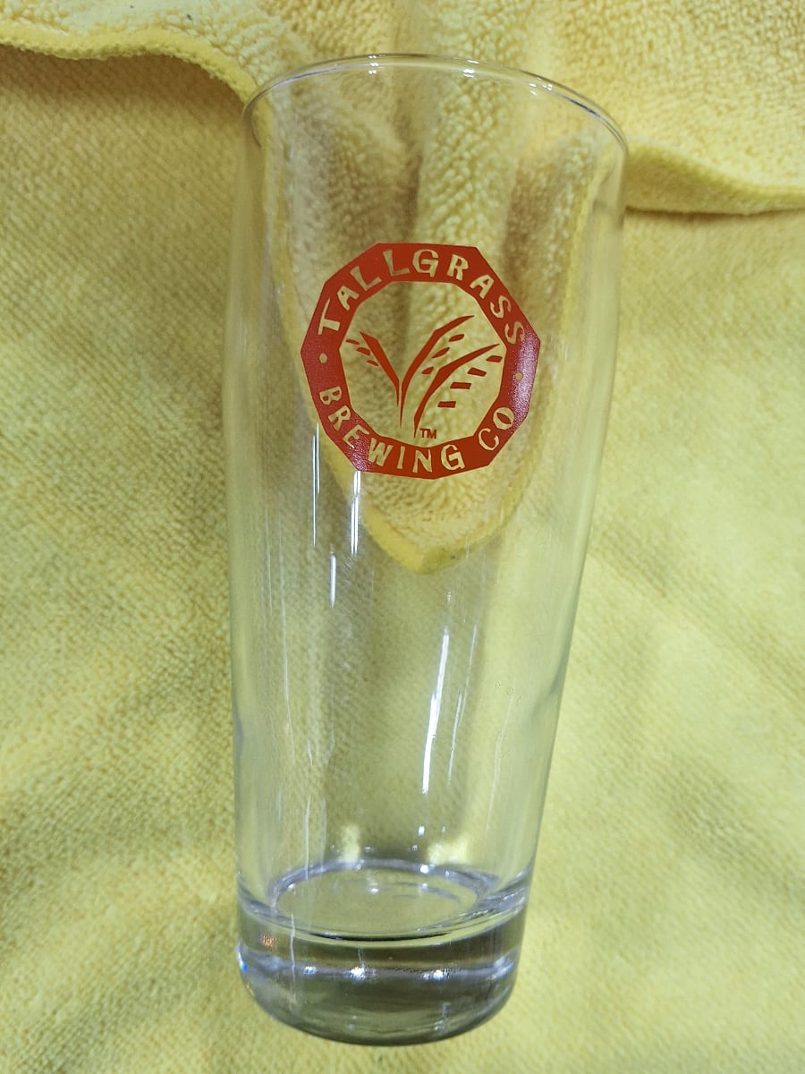BEER GLASS TALLGRASS 8 BIT WILLI BEECHER